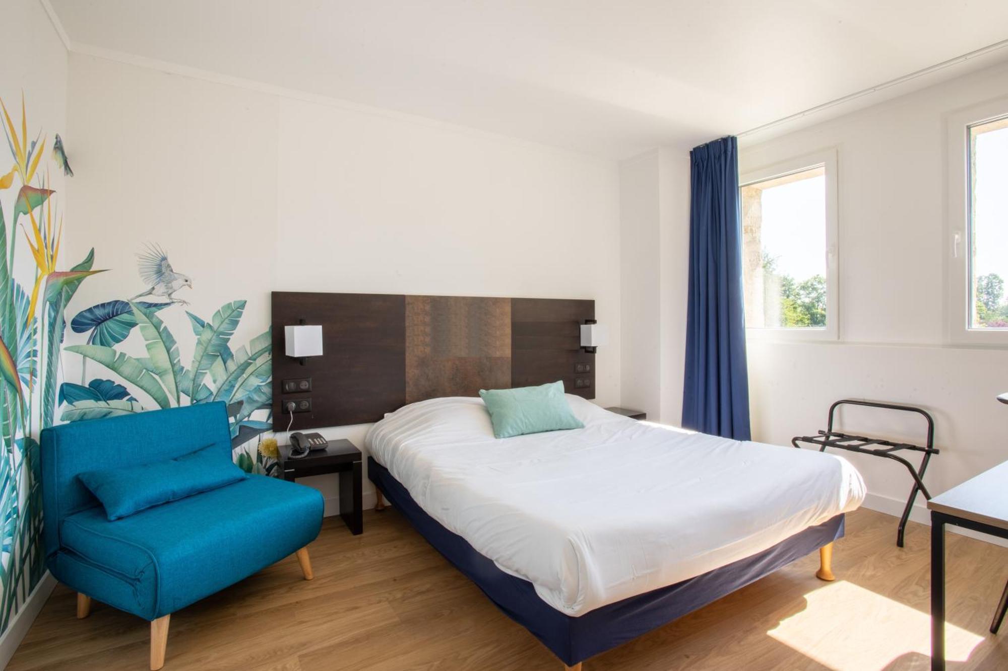 Hotel Abbaye Du Golf De Lesigny ภายนอก รูปภาพ